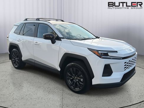Used 2026 Toyota RAV4 XLE Premium FWD image 8