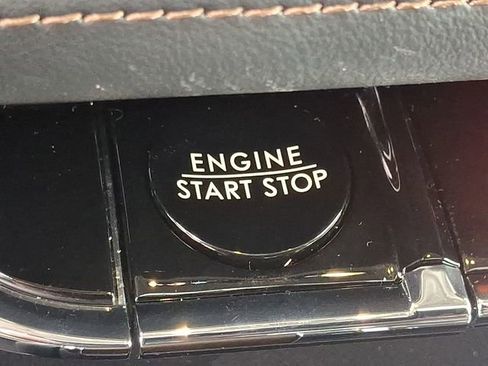 Certified 2025 Lincoln Aviator Reserve w/ Equipment Group 201A image 22