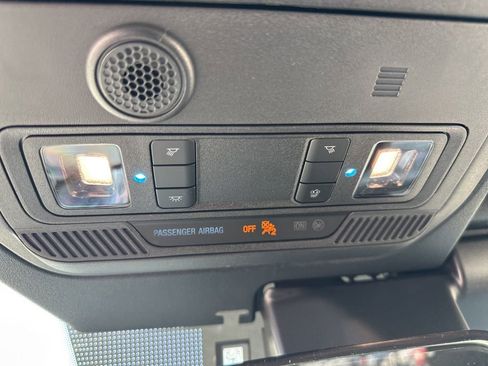 New 2025 Ford Bronco 4-Door image 22