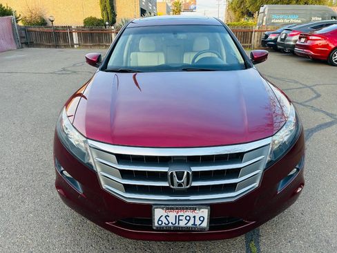 Used 2011 Honda Crosstour EX-L image 6