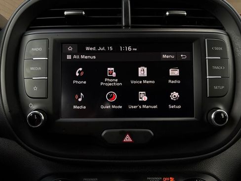 Used 2025 Kia Soul LX w/ LX Technology Package FWD image 27
