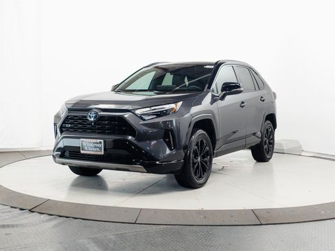 Certified 2023 Toyota RAV4 XSE AWD/4WD image 3