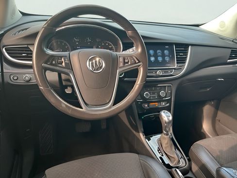 Used 2020 Buick Encore Preferred AWD/4WD image 16