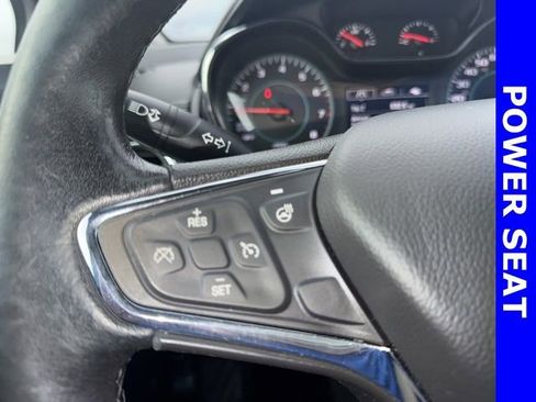 Used 2018 Chevrolet Cruze Premier image 18