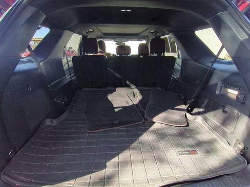 Used 2020 Ford Explorer Platinum image 12