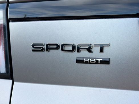 Used 2021 Land Rover Range Rover Sport HST image 11