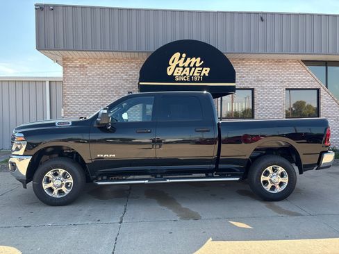 New 2025 RAM 2500 Big Horn image 2