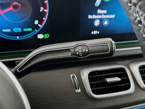 Certified 2023 Mercedes-Benz GLE 450 4MATIC image 18