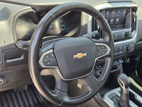 Used 2022 Chevrolet Colorado LT w/ Fleet Safety Package RWD image 27