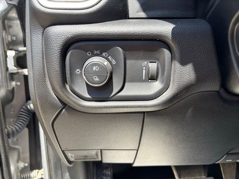 Used 2022 RAM 2500 Big Horn AWD/4WD image 14