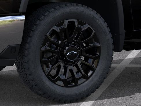 New 2026 Chevrolet Silverado 2500 LTZ w/ LTZ Premium Package AWD/4WD image 9