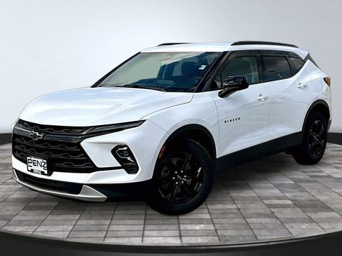 Used 2024 Chevrolet Blazer LT w/ Convenience Package AWD/4WD image 1