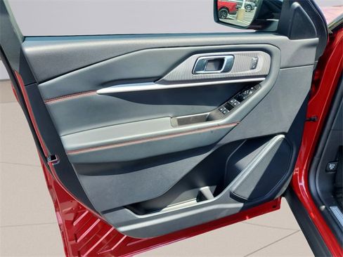 New 2025 Ford Explorer ST-Line image 15