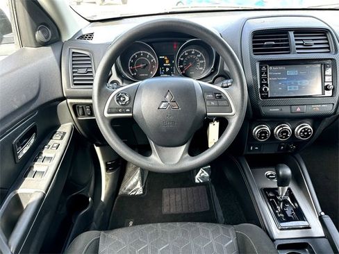 Used 2024 Mitsubishi Outlander Sport ES image 20