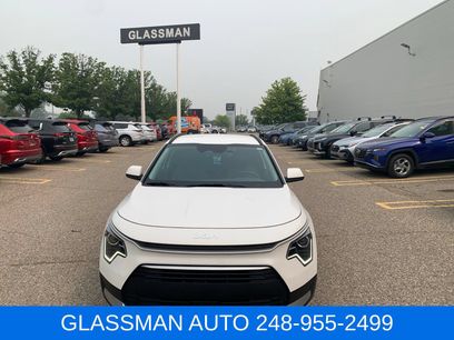 Used 2024 Kia Niro EX