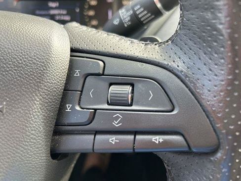 Used 2019 Cadillac XT4 Sport image 14