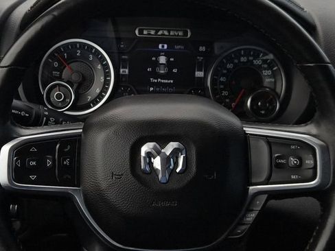 Used 2019 RAM 1500 Laramie image 25