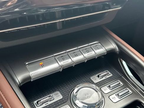 New 2026 Lincoln Nautilus Reserve AWD/4WD image 31