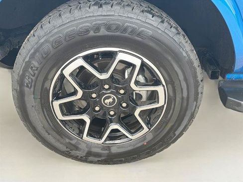 Certified 2024 Ford Bronco Outer Banks AWD/4WD image 32