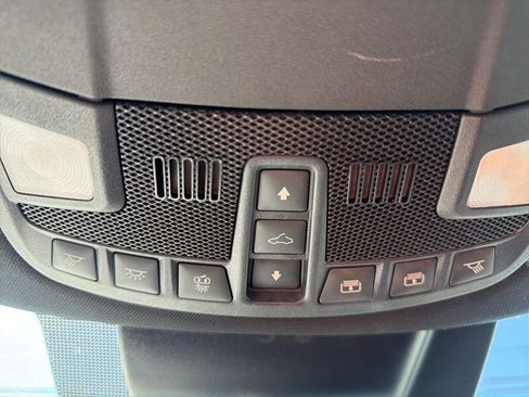 Used 2021 Ford Expedition Limited image 59