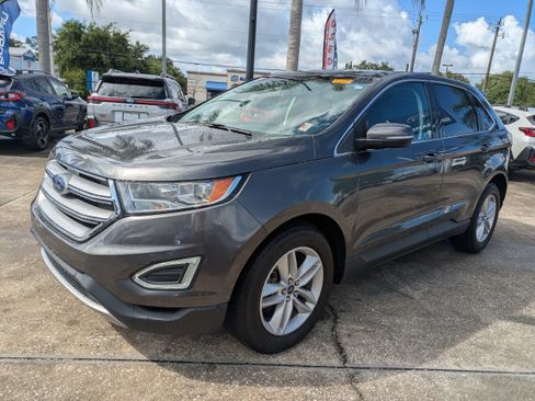 Used 2018 Ford Edge SEL w/ Equipment Group 201A FWD image 8