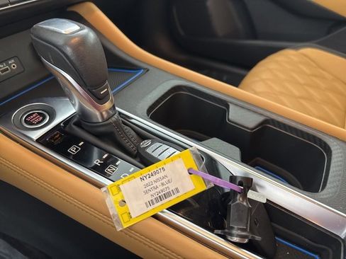 Used 2022 Nissan Sentra SV w/ SV Premium Package image 28