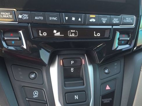 Used 2024 Honda Odyssey EX image 19