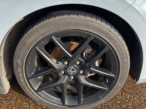 Used 2023 Honda Civic Sport image 14