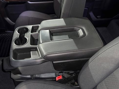 Used 2020 GMC Sierra 1500 SLE w/ SLE Value Package image 18