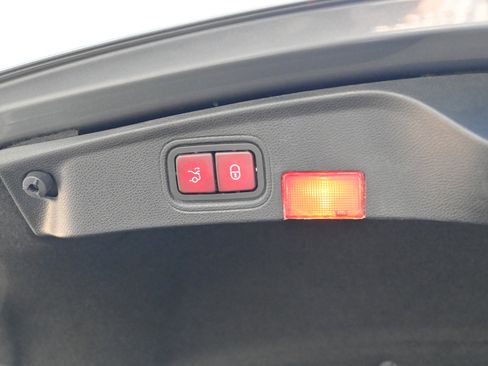 Used 2020 Mercedes-Benz C 63 AMG Coupe image 38