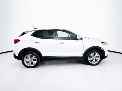 Used 2025 Buick Encore GX Preferred AWD/4WD image 10