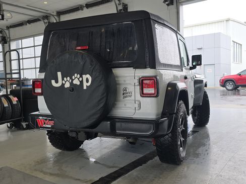 Used 2022 Jeep Wrangler Willys image 14