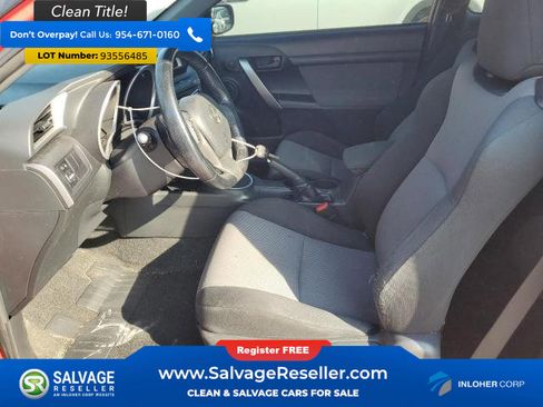 Used 2015 Scion tC image 9