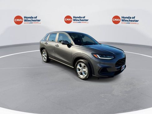 Used 2024 Honda HR-V LX image 2