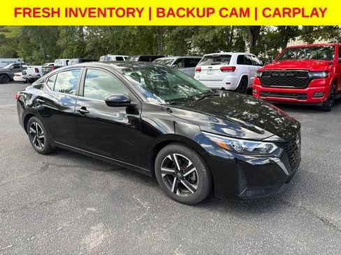 Used 2024 Nissan Sentra SV FWD image 1