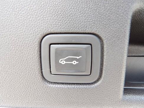 Used 2024 Chevrolet Equinox LT AWD/4WD image 37