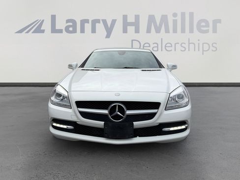 Used 2015 Mercedes-Benz SLK 250 image 8