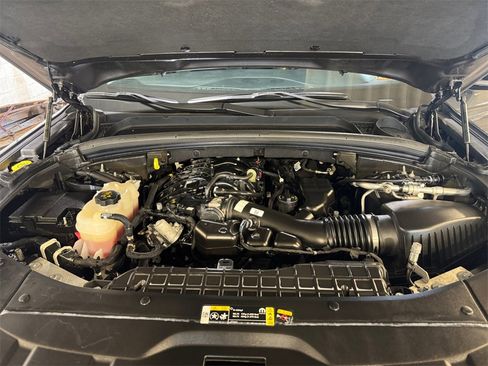 Used 2022 Jeep Grand Cherokee L Limited image 27