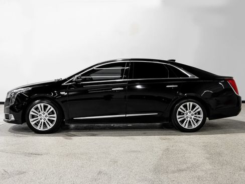 Used 2019 Cadillac XTS Luxury FWD image 9