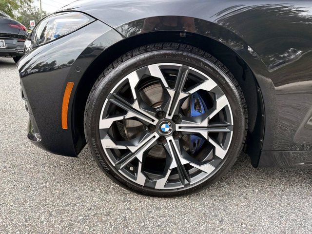 Used 2026 BMW M440i Convertible RWD image 10