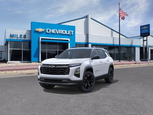 New 2026 Chevrolet Equinox LT w/ Convenience Package II image 13