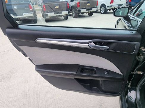 Used 2013 Ford Fusion S FWD image 18