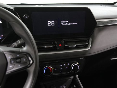 Certified 2024 Chevrolet TrailBlazer LT image 9