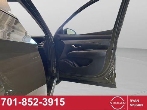 Used 2025 Hyundai Tucson SEL image 36