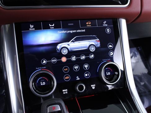 Used 2021 Land Rover Range Rover Sport HST image 28