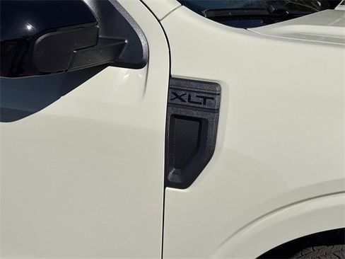 New 2025 Ford Maverick XLT w/ XLT Luxury Package image 10