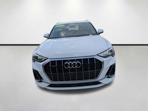 Used 2022 Audi Q3 2.0T Premium AWD/4WD image 9