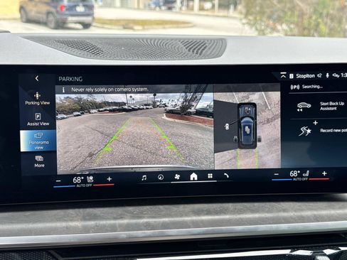 Used 2025 BMW X5 xDrive50e image 27