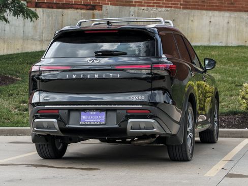Used 2024 INFINITI QX60 Sensory w/ Cargo Package AWD/4WD image 4