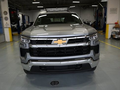 New 2026 Chevrolet Silverado 1500 LT image 2
